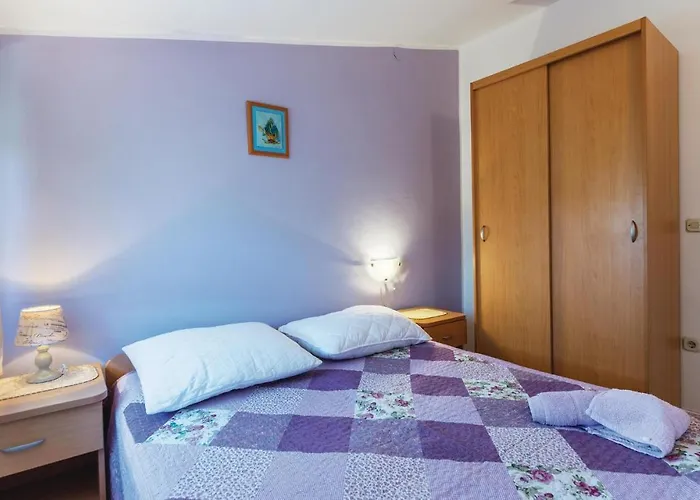 Two-bedroom In Peruški