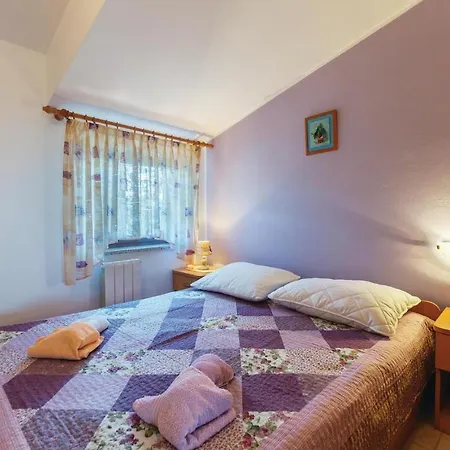 Two-bedroom In Lejlighed Peruški